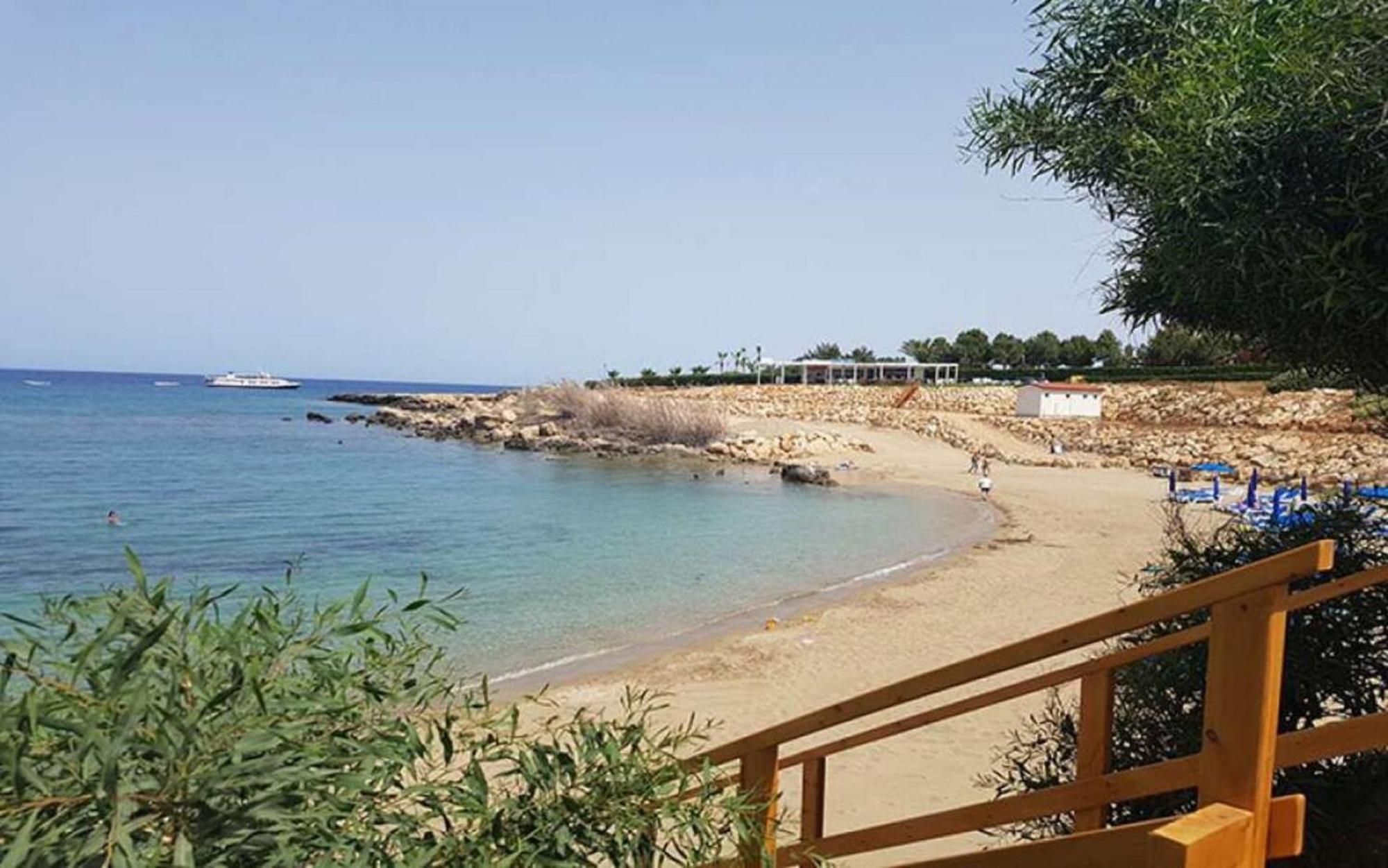 Villa Queen Isabella Protaras Exterior foto